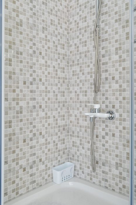 riva-bathroom1-03