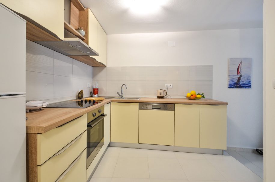 riva-kitchen-01